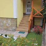 Szanto *