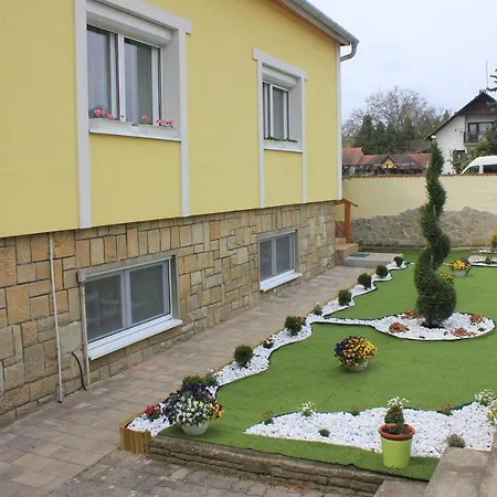 Szanto * ヘーヴィーズ